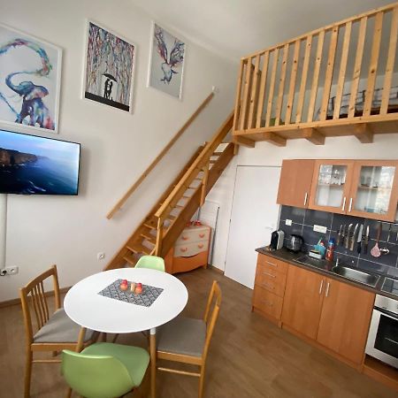 Apartman V Lesni Jablonec nad Nisou Eksteriør bilde